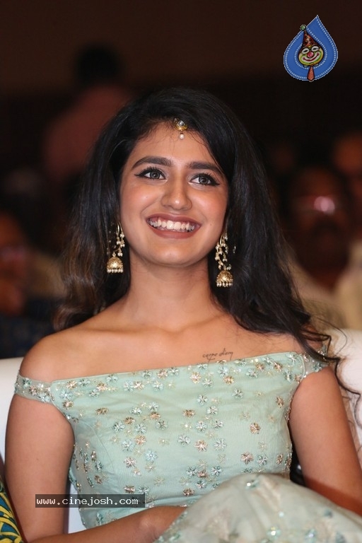 Priya Prakash Varrier Photos - 12 / 18 photos