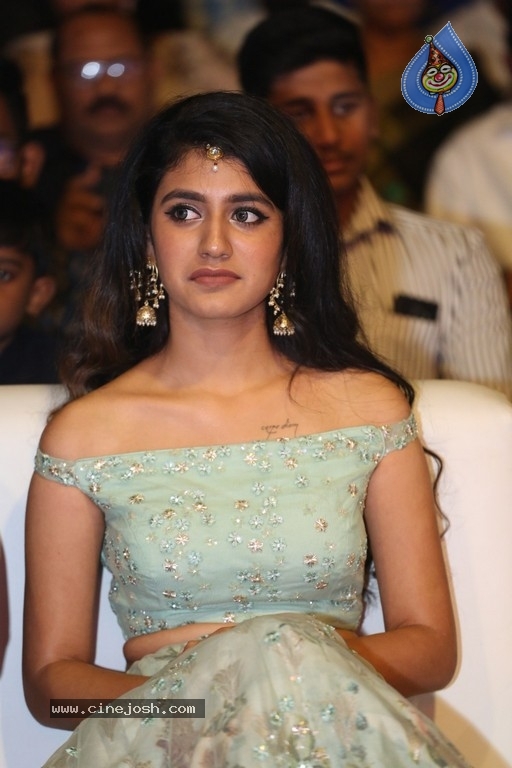 Priya Prakash Varrier Photos - 14 / 18 photos