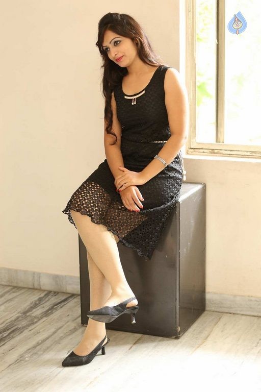 Priya Vasista Latest Photos - 21 / 60 photos