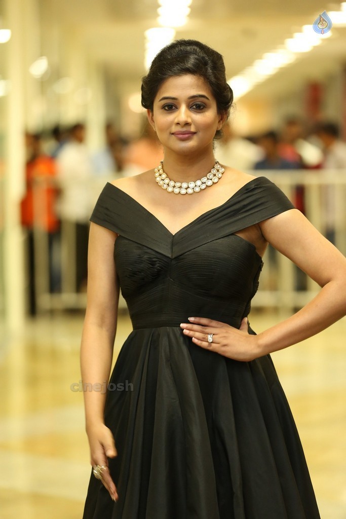 Priyamani fans club