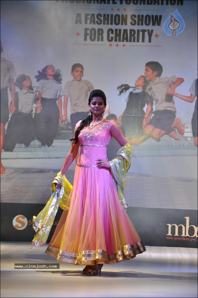 Priyamani Ramp Walk Photos - 11 / 40 photos
