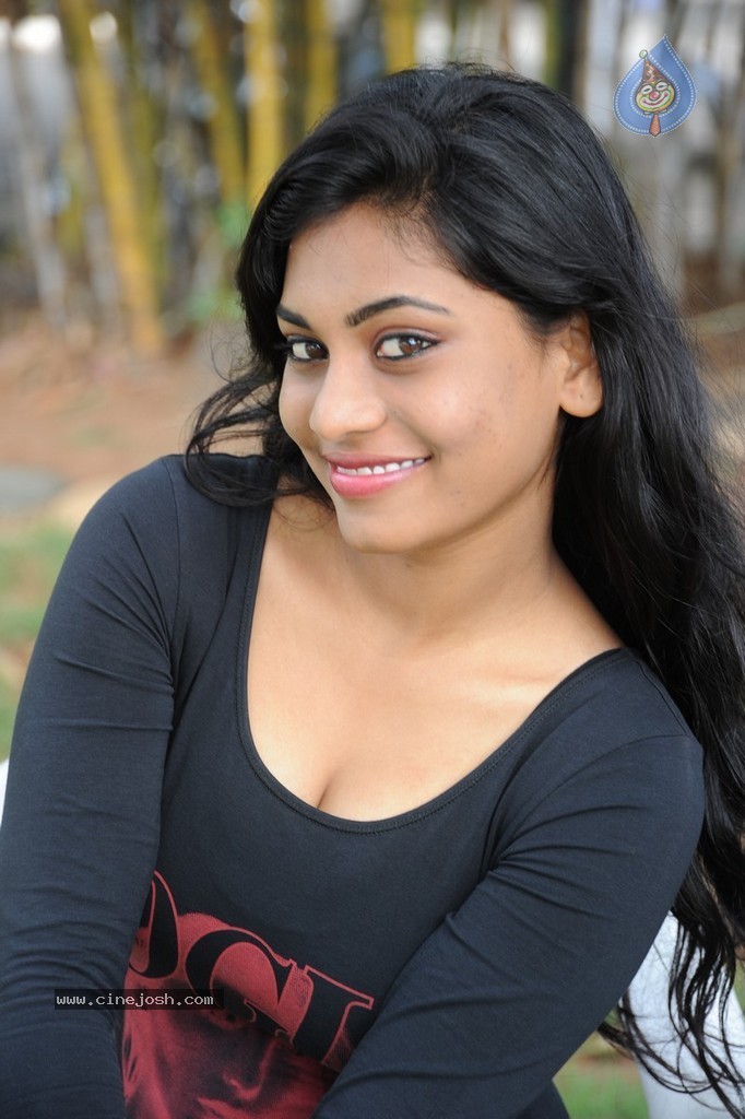 Priyanka Gugustin Stills - 55 / 144 photos