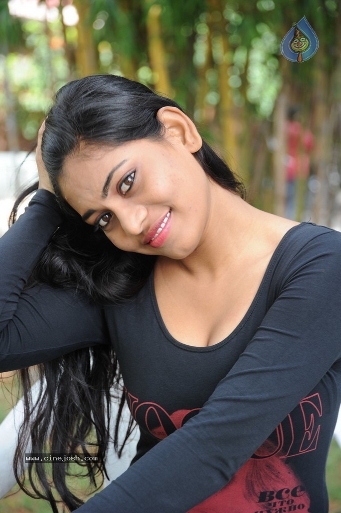 Priyanka Gugustin Stills - 90 / 144 photos