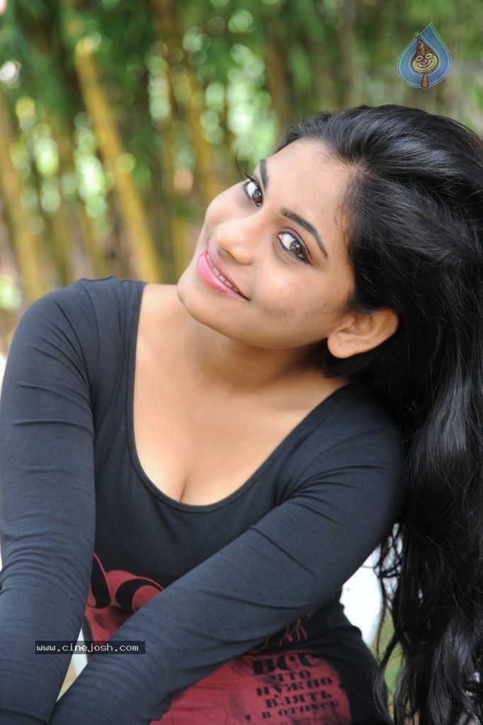 Priyanka Gugustin Stills - 120 / 144 photos