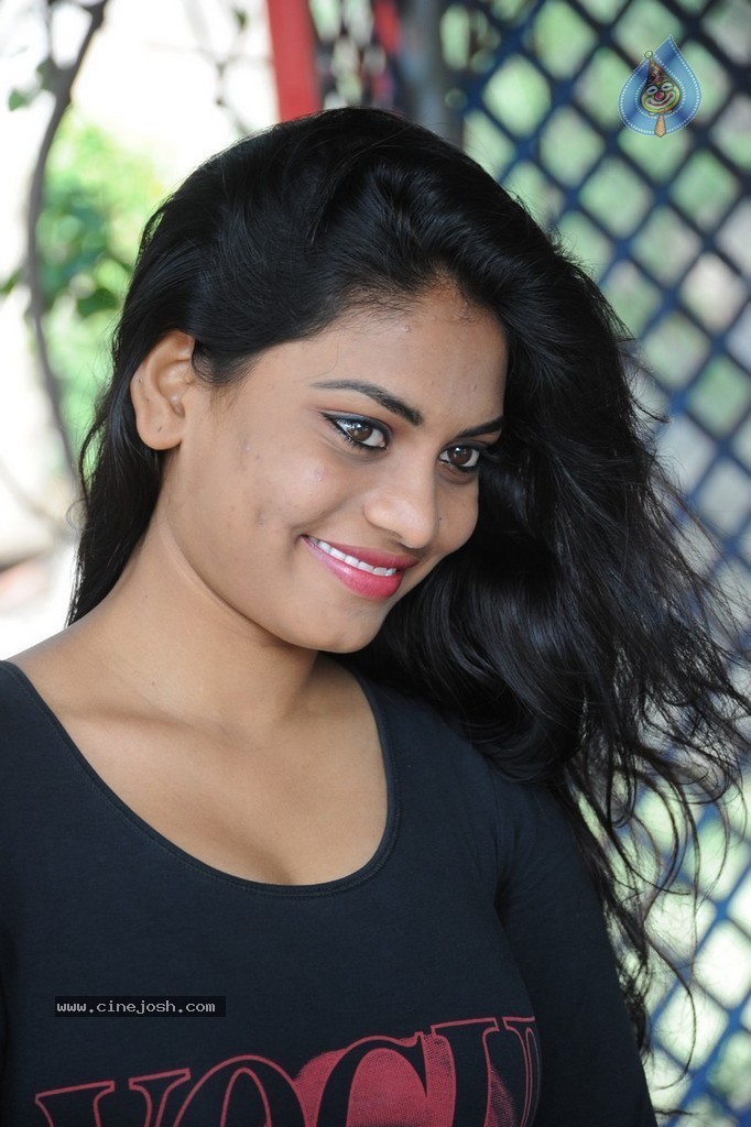 Priyanka Gugustin Stills - 123 / 144 photos