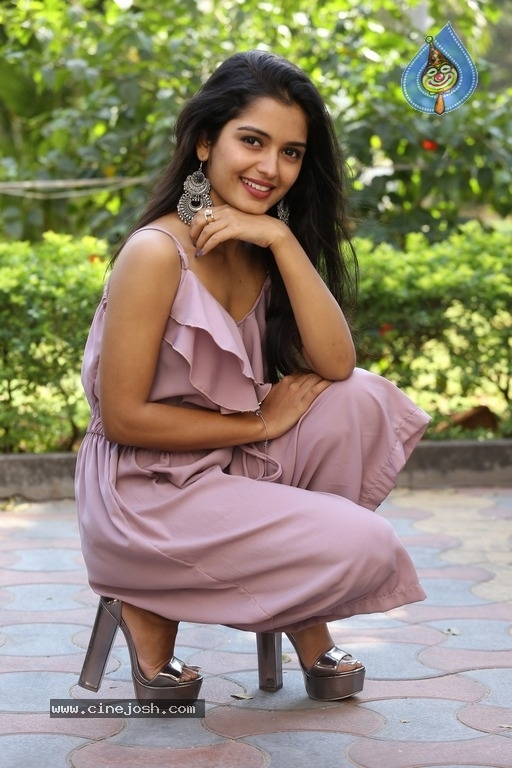 Priyanka Jain Latest Stills - 9 / 17 photos