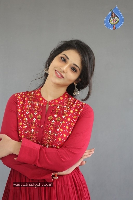 Priyanka Jawalkar Interview Photos - 21 / 35 photos