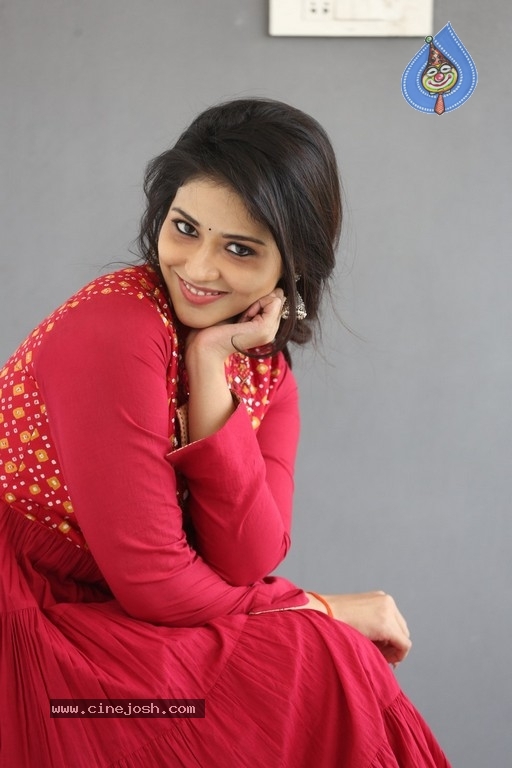 Priyanka Jawalkar Interview Photos - 32 / 35 photos