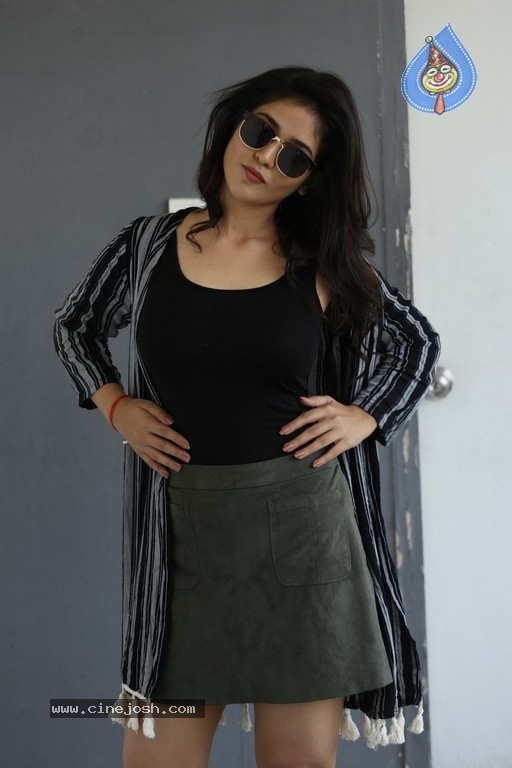 Priyanka Jawalkar New Pics - 30 / 34 photos