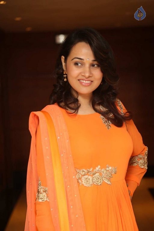 Priyanka Kothari Latest Photos - 34 / 42 photos