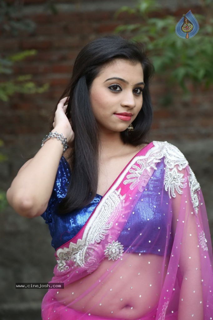 Priyanka Latest Hot Stills - 38 / 111 photos