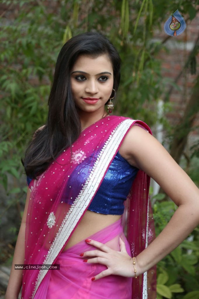 Priyanka Latest Hot Stills - 99 / 111 photos