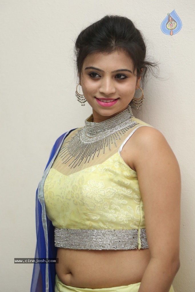 Priyanka Latest Images - 109 / 138 photos