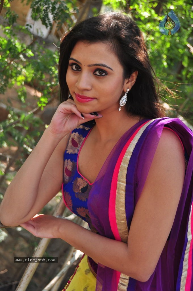 Priyanka New Hot Gallery - 87 / 116 photos