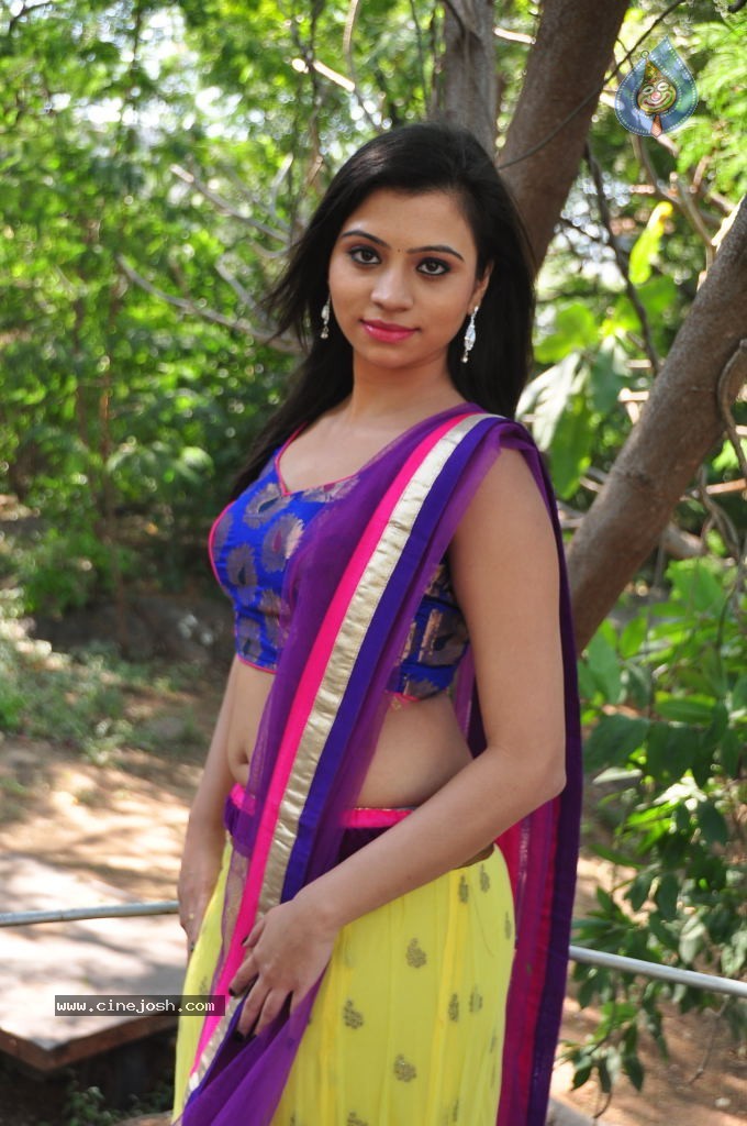 Priyanka New Hot Gallery - 108 / 116 photos