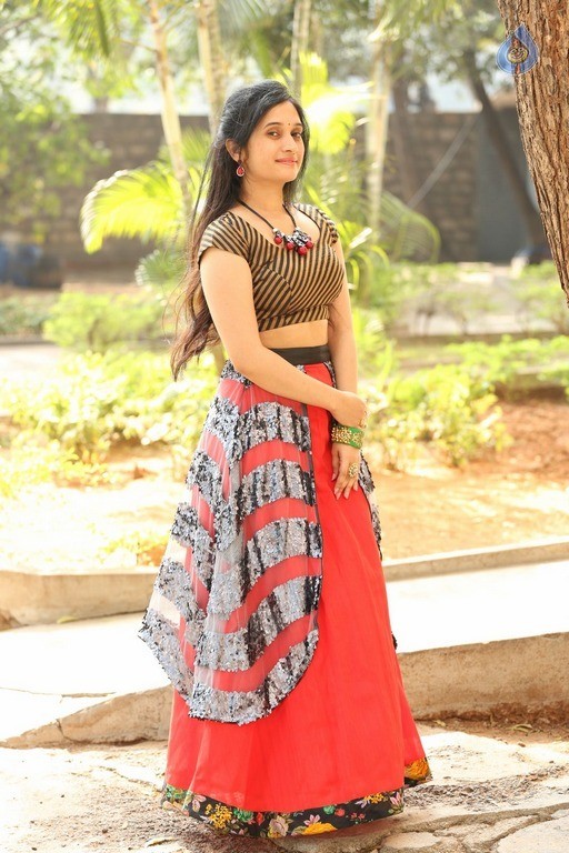 Priyanka Pallavi Latest Images - 47 / 53 photos