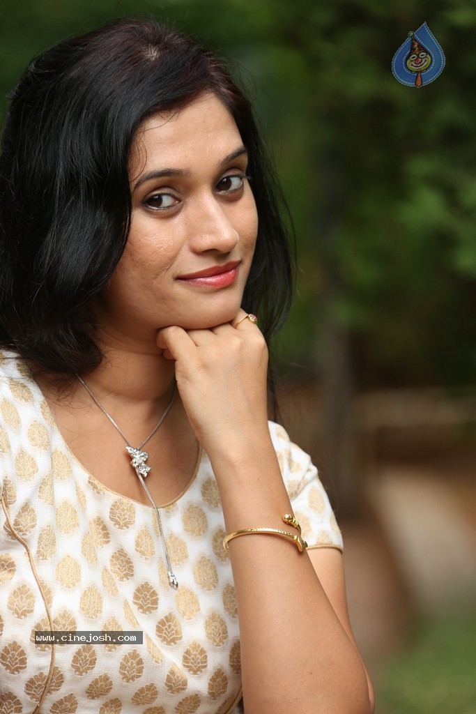 Priyanka Pallavi New Gallery  - 28 / 70 photos
