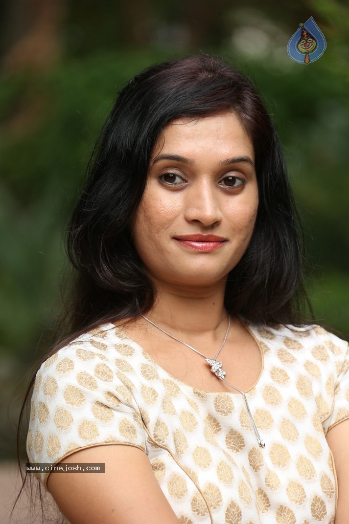 Priyanka Pallavi New Gallery  - 32 / 70 photos
