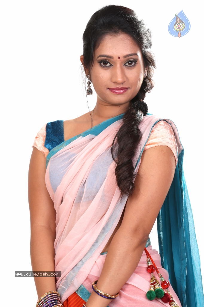 Priyanka Pallavi Spicy Stills - 30 / 49 photos