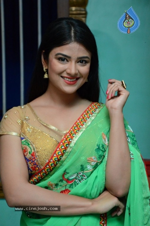 Priyanka Sharma Photos - 14 / 18 photos