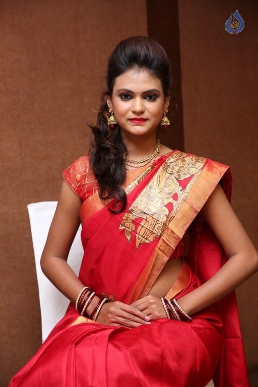 Priyanka Vakkalanka Photos - 25 / 50 photos