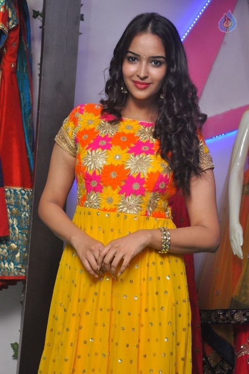Poojitha Latest Photos - 11 / 21 photos