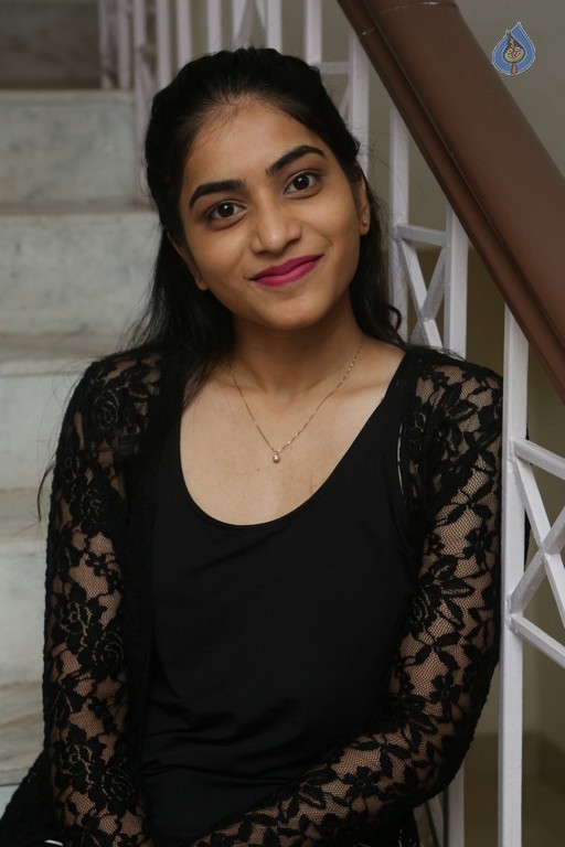 Punarnavi Bhupalam New Photos - 15 / 42 photos