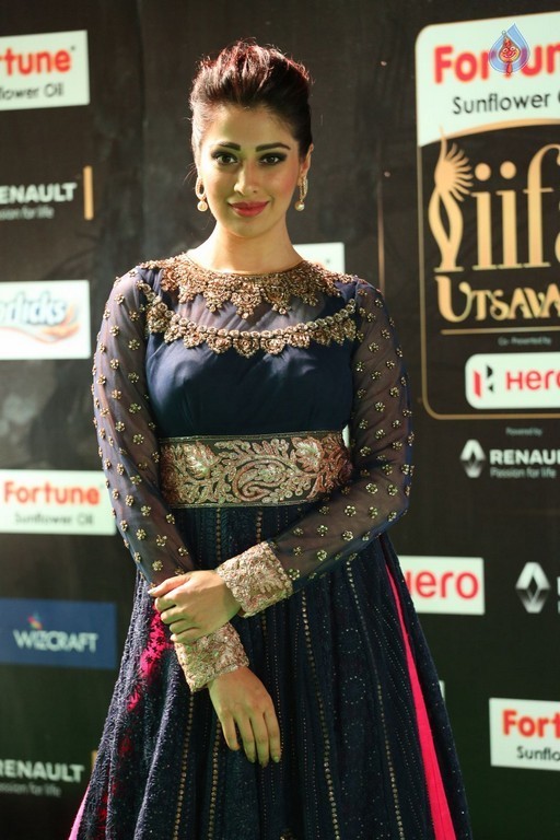 Raai Laxmi at IIFA 2017 - 5 / 41 photos