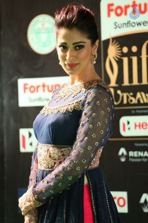 Raai Laxmi at IIFA 2017 - 12 / 41 photos
