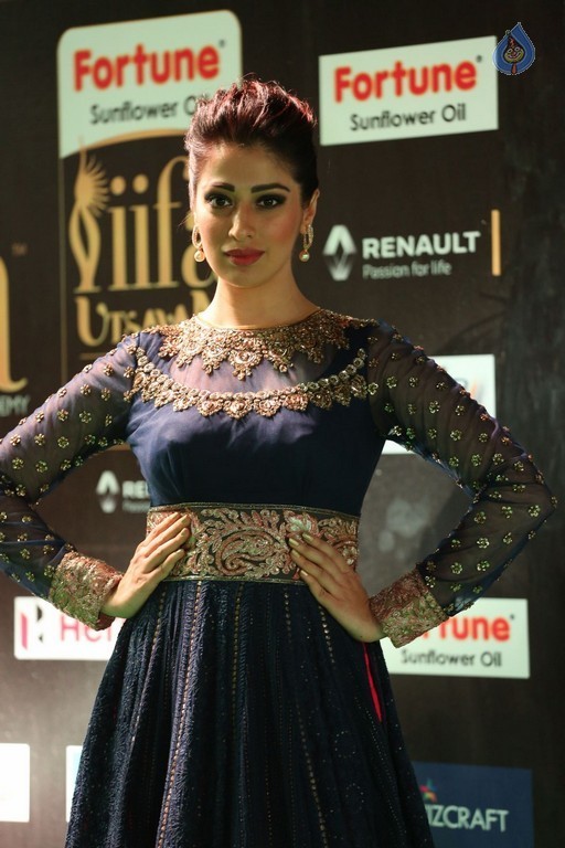 Raai Laxmi at IIFA 2017 - 30 / 41 photos