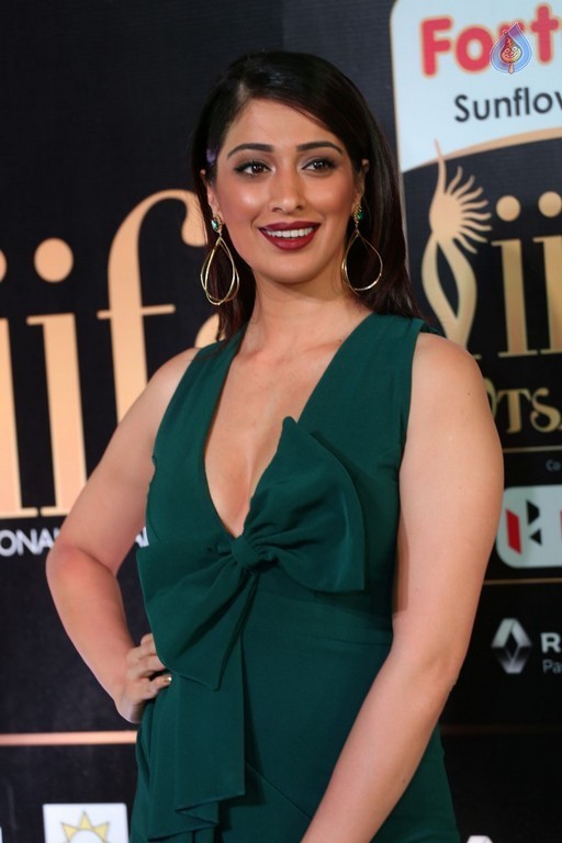 Raai Laxmi at IIFA 2017 - 2 / 37 photos