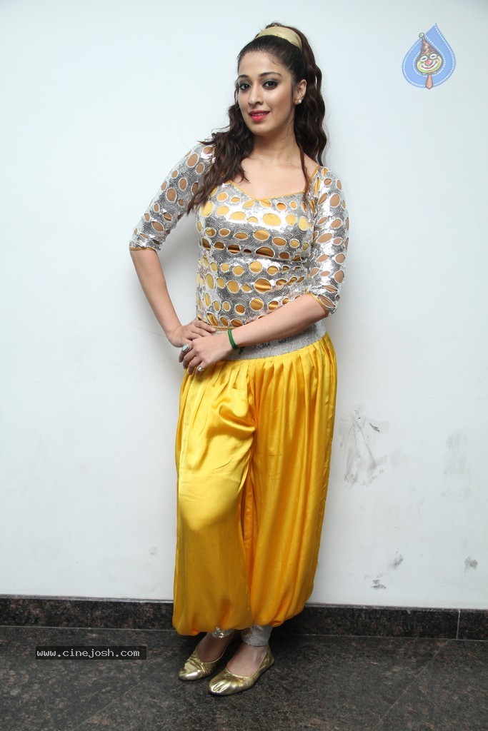 Raai Laxmi New Stills - 15 / 44 photos