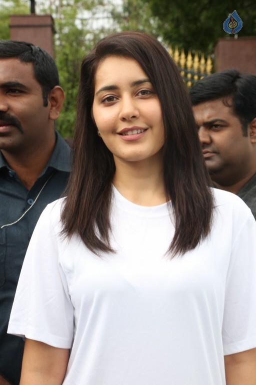 Raashi Khanna at Haritha Haram Event - 6 / 32 photos