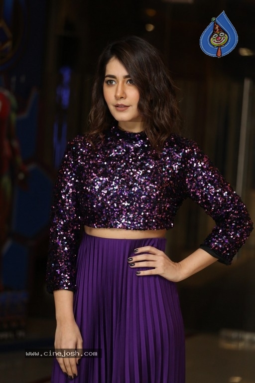 Raashi Khanna Images - 4 / 21 photos