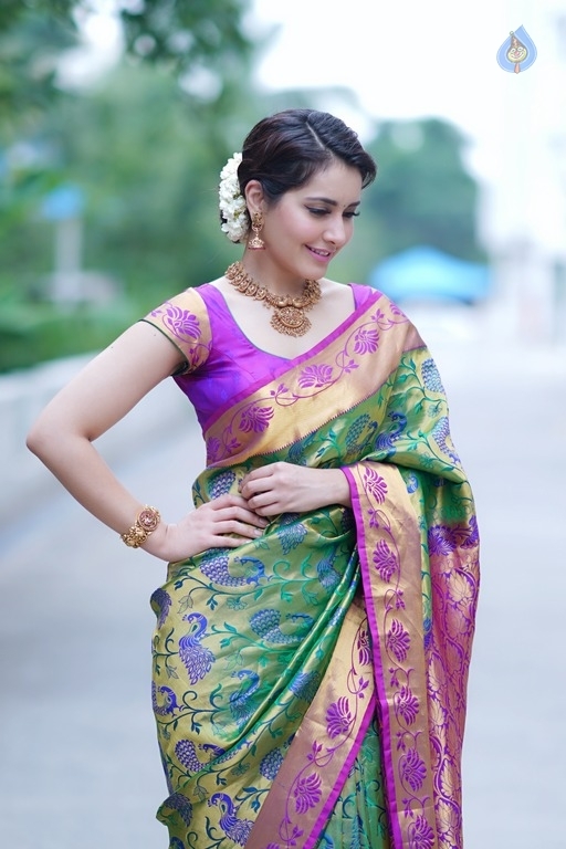 Raashi Khanna Latest Gallery - 11 / 21 photos