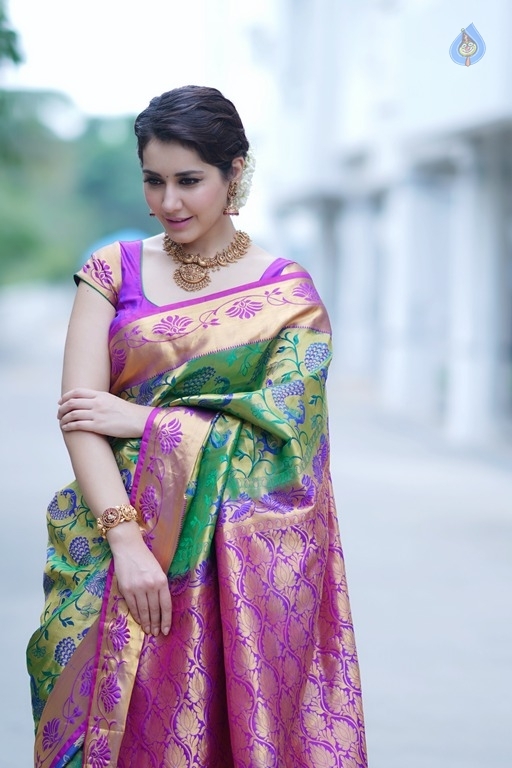 Raashi Khanna Latest Gallery - 13 / 21 photos