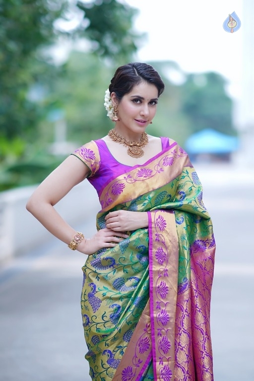 Raashi Khanna Latest Gallery - 17 / 21 photos