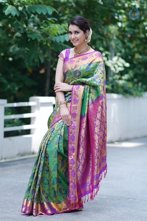 Raashi Khanna Latest Gallery - 19 / 21 photos