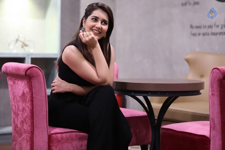 Raashi Khanna Latest Photos - 16 / 16 photos