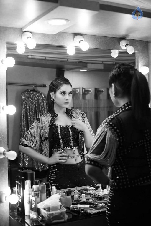 Raashi Khanna Latest Photos - 9 / 9 photos