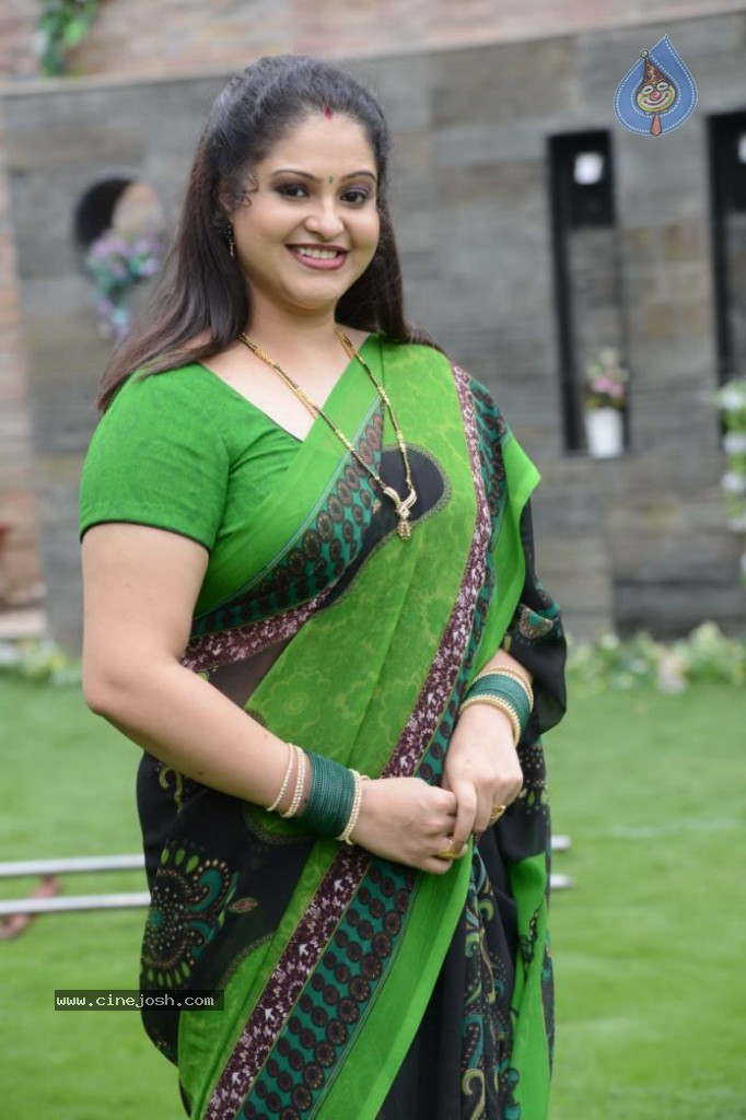 Raasi Latest Photos - 7 / 15 photos