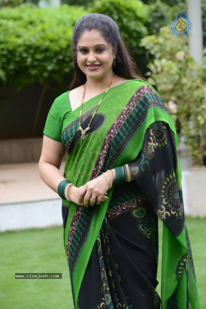 Raasi Latest Photos - 13 / 15 photos