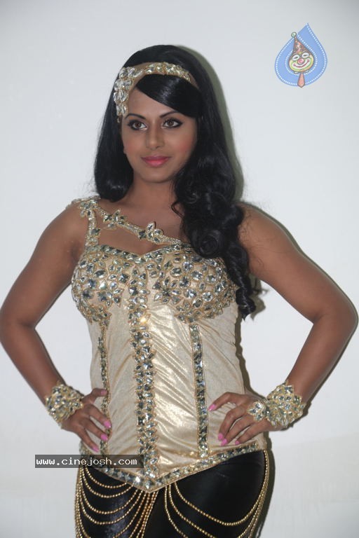 Rachana Maurya New Stills - 43 / 66 photos