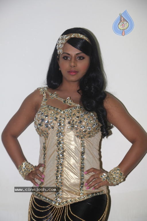 Rachana Maurya New Stills - 44 / 66 photos