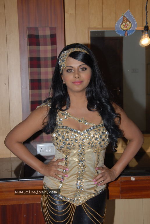 Rachana Maurya New Stills - 51 / 66 photos