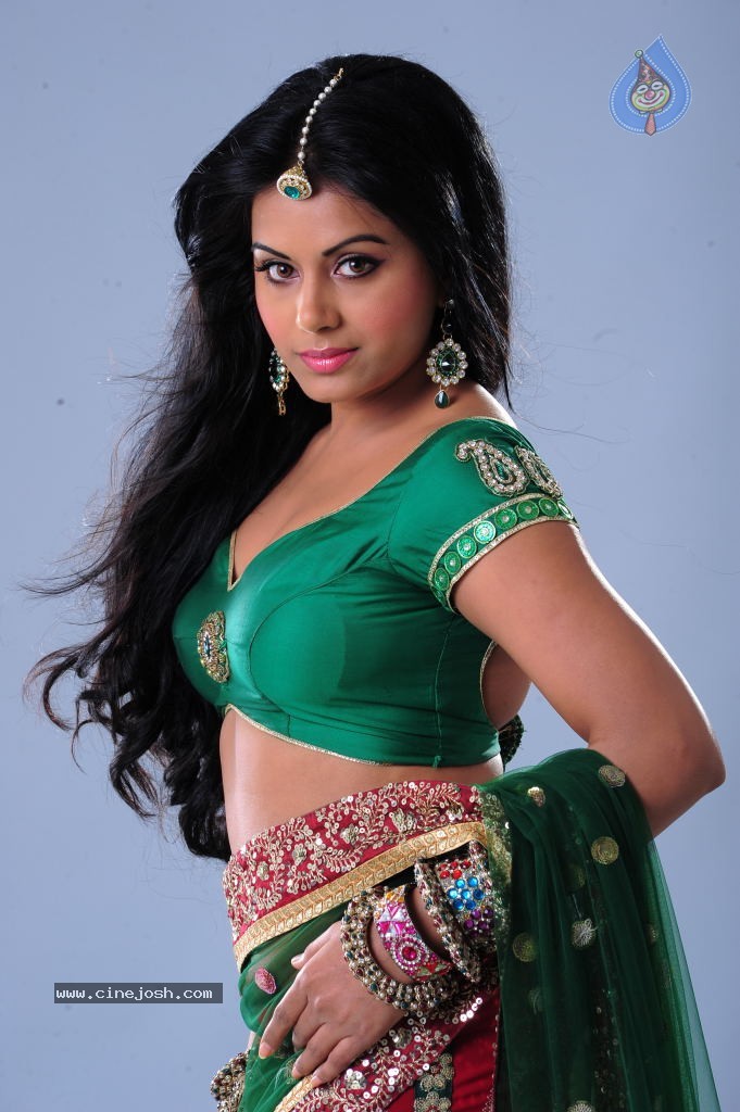 Rachana Mourya Hot Photos - 4 / 39 photos