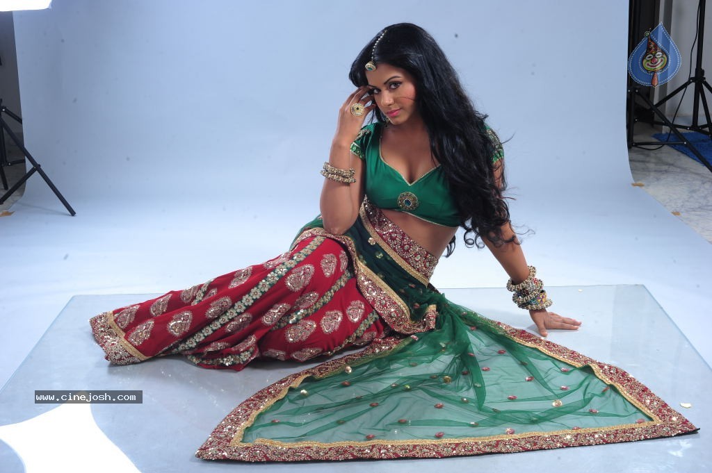 Rachana Mourya Hot Photos - 9 / 39 photos