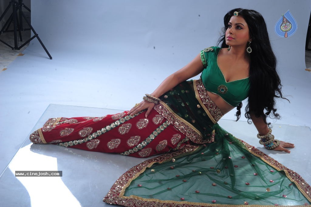 Rachana Mourya Hot Photos - 11 / 39 photos