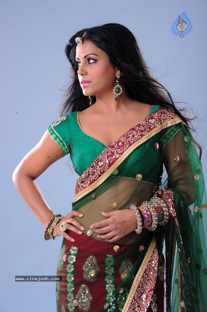 Rachana Mourya Hot Photos - 36 / 39 photos