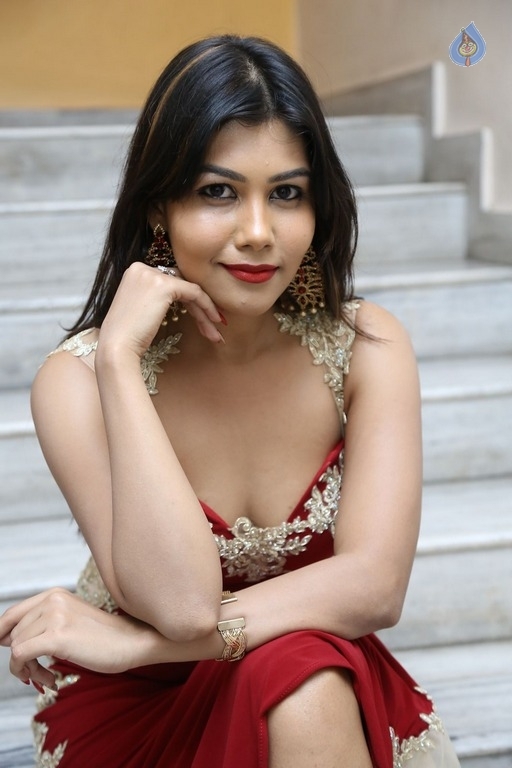 Rachana Smith Latest Photos - 2 / 42 photos